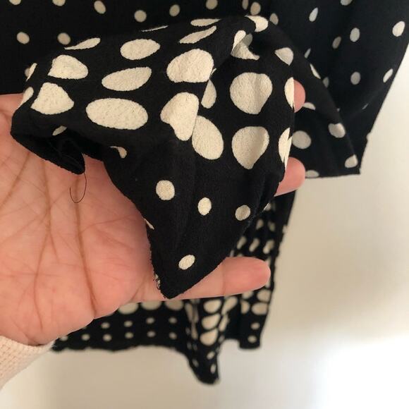 J. Crew black and white polka dot blouse size 6 - Picture 5 of 6
